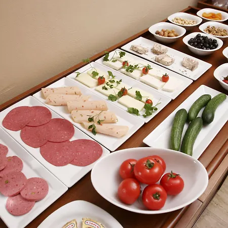 Vera Κωνσταντινούπολη