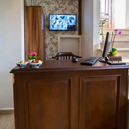 Vera Ξενοδοχείο 3*